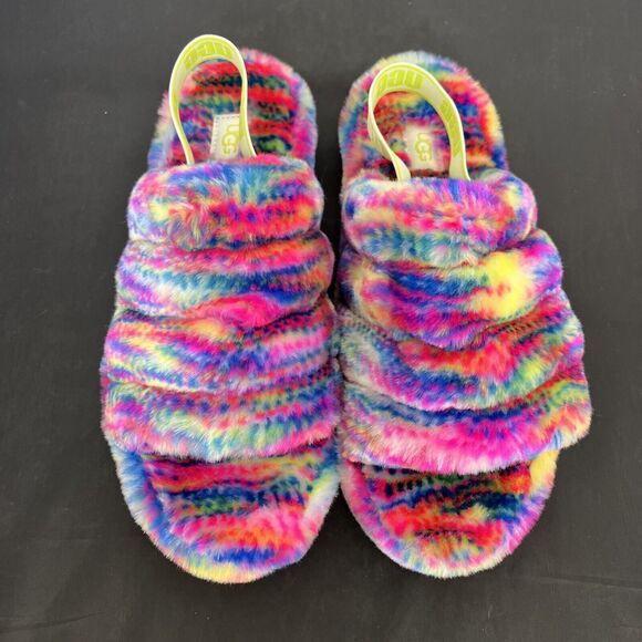 Ugg Fluff Yeah Pixelate 1125007K Youth Slides Size Y-6 Slipper Benefits Charity - Picture 11 of 14